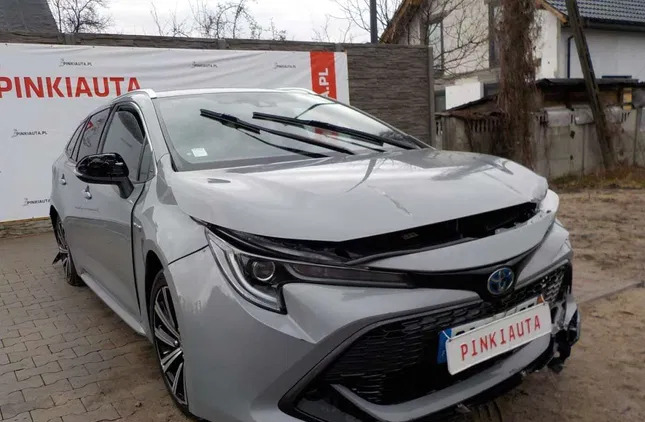 mazowieckie Toyota Corolla cena 37900 przebieg: 34234, rok produkcji 2021 z Ćmielów